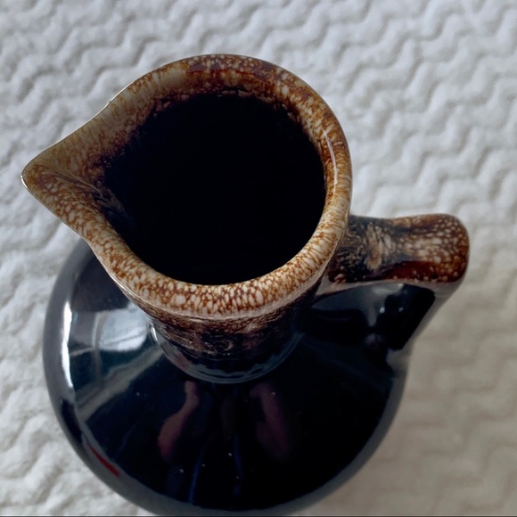 Vintage Western Stoneware Monmouth Pottery Brown Drip Glaze Pitcher with Stopper - Picture 4 of 7